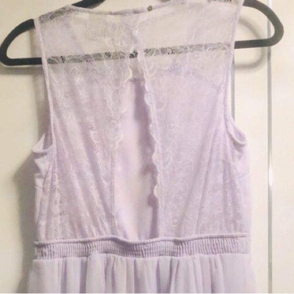 Vero Moda Small Lace Detail Dress in Soft Lavender Lined Chiffon - Picture 9 of 10